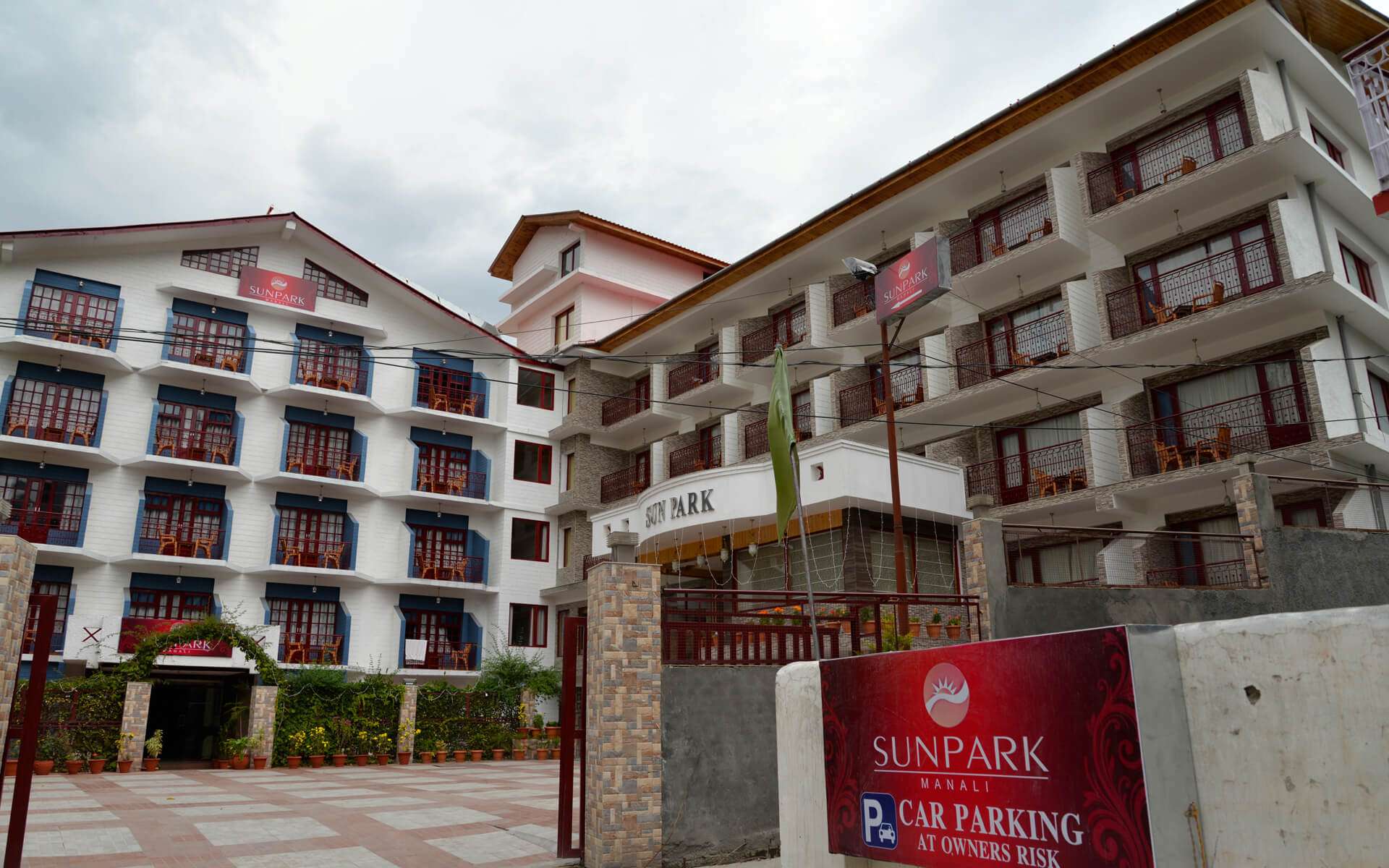 Sun Park Resort, Manali  | Himachal Pradesh | Club Wave and Sea